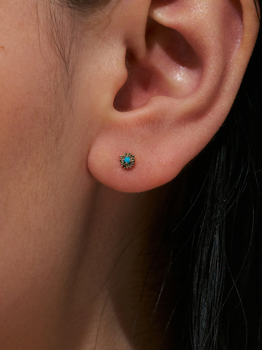 Daisy Blue Earrings