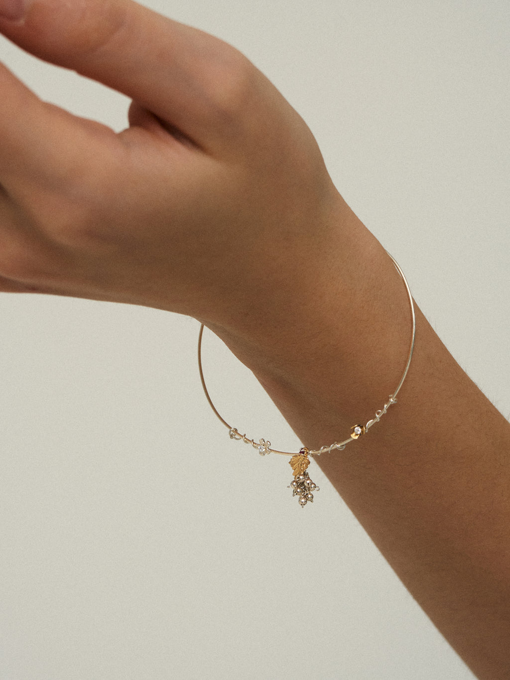 Pinot Gris Cuff
