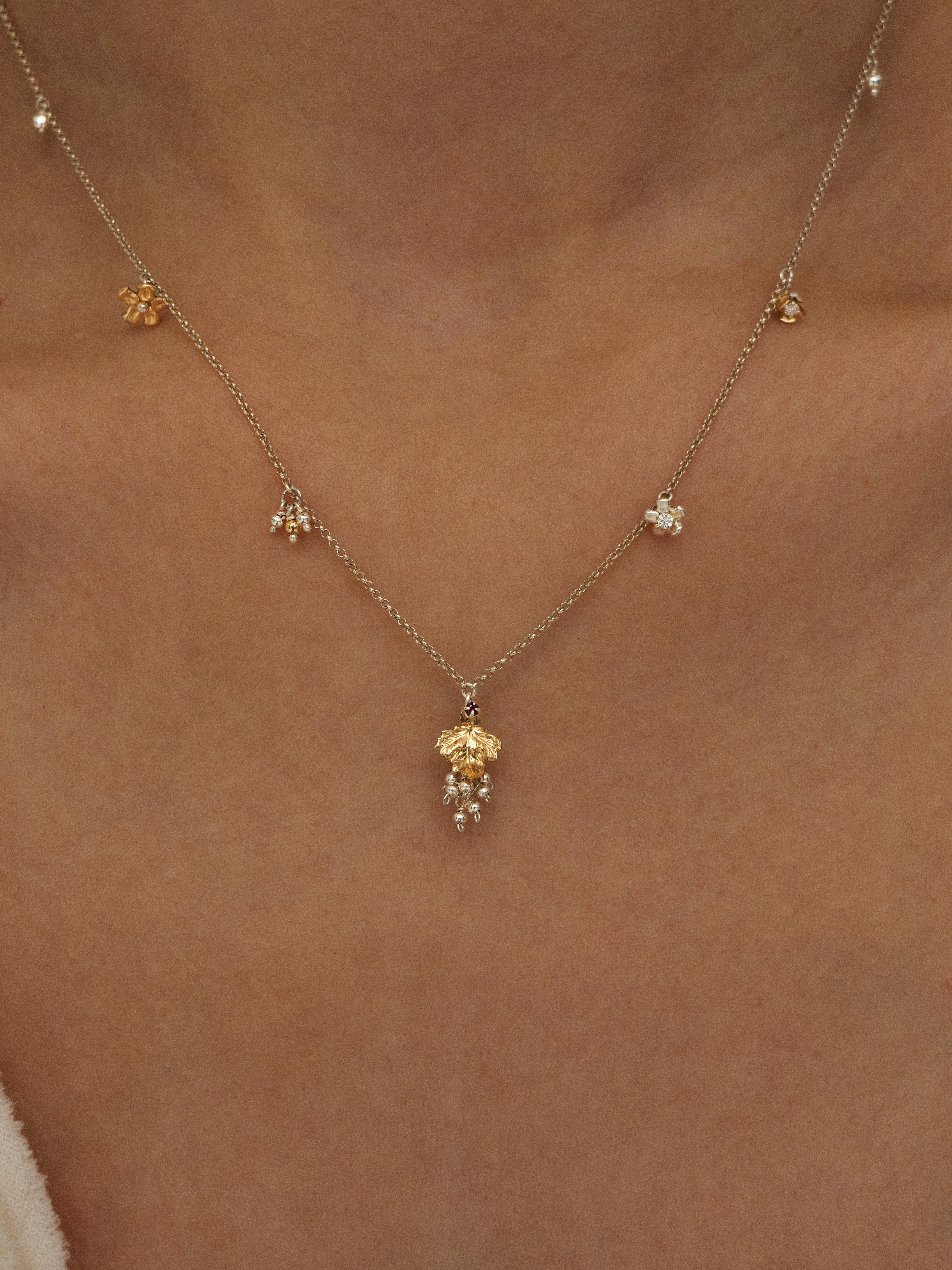 Pinot Gris Shard Necklace