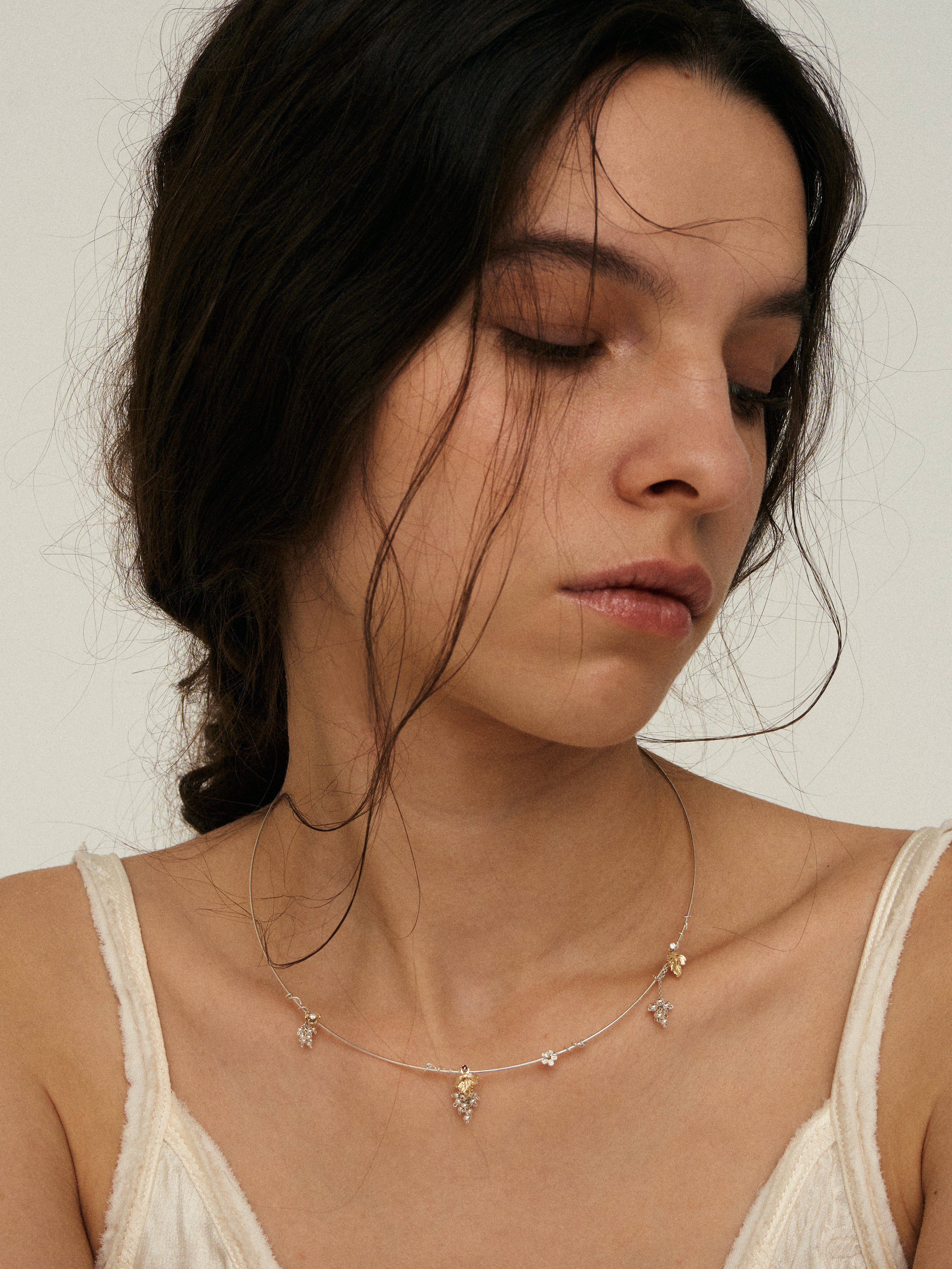 Pinot Gris Collar Necklace