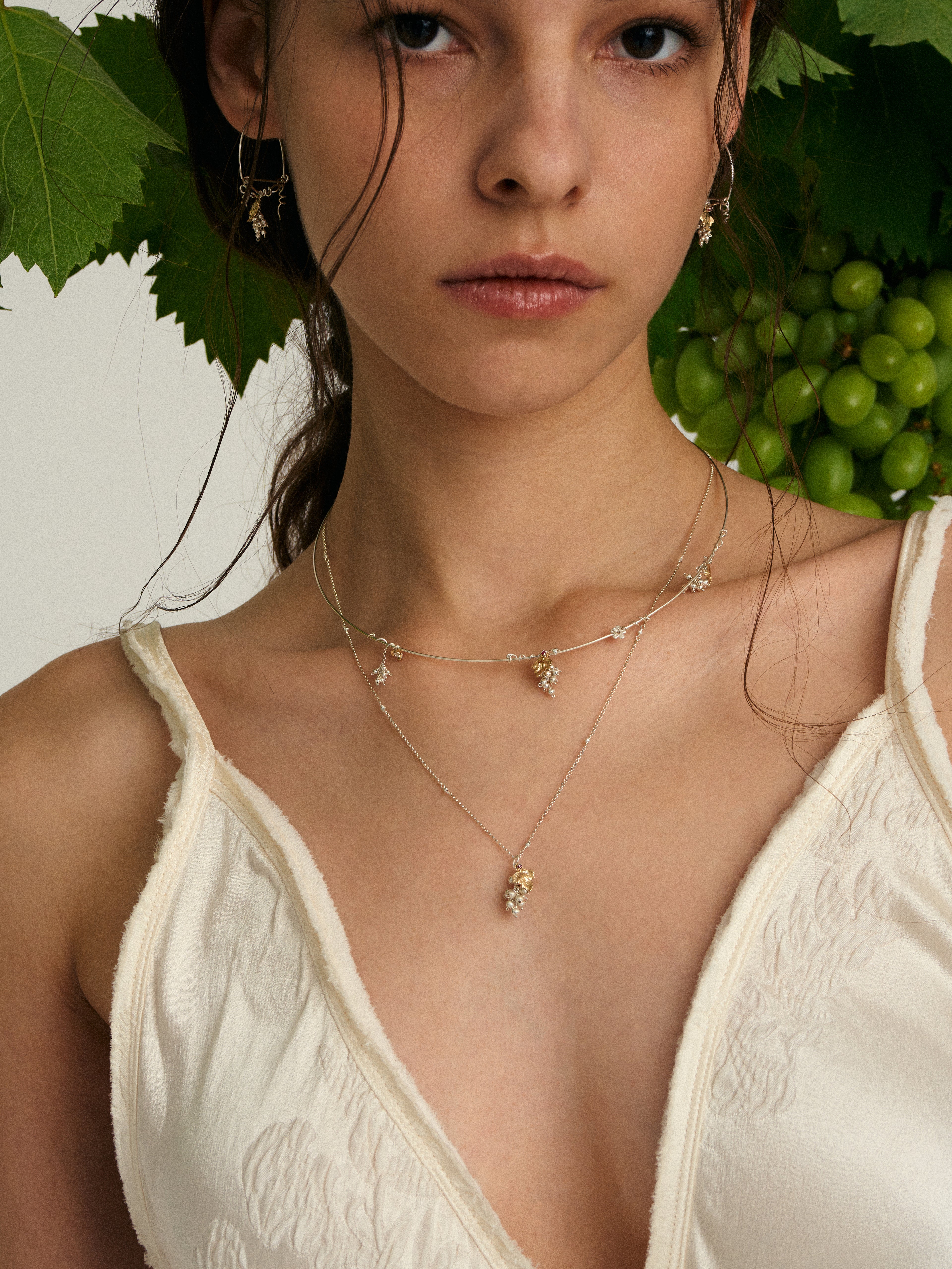 Pinot Gris Collar Necklace